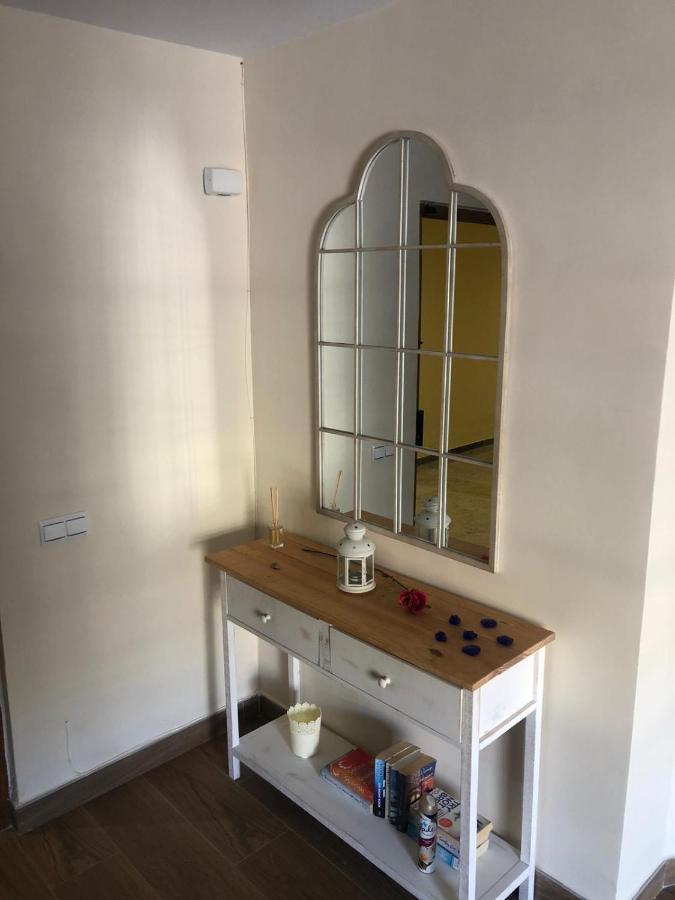 Coqueto apartamento en Puerto Marina con piscina Benalmádena Esterno foto