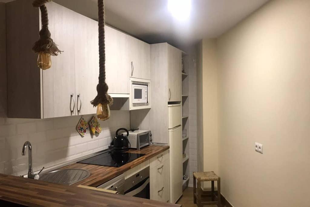 Coqueto apartamento en Puerto Marina con piscina Benalmádena Esterno foto