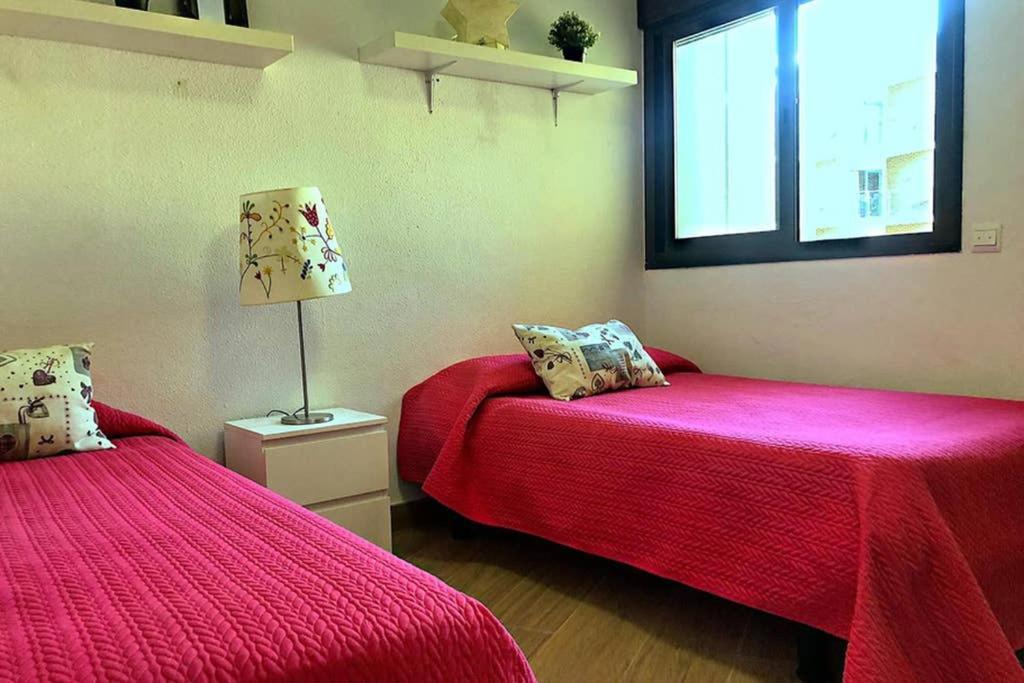 Coqueto apartamento en Puerto Marina con piscina Benalmádena Esterno foto