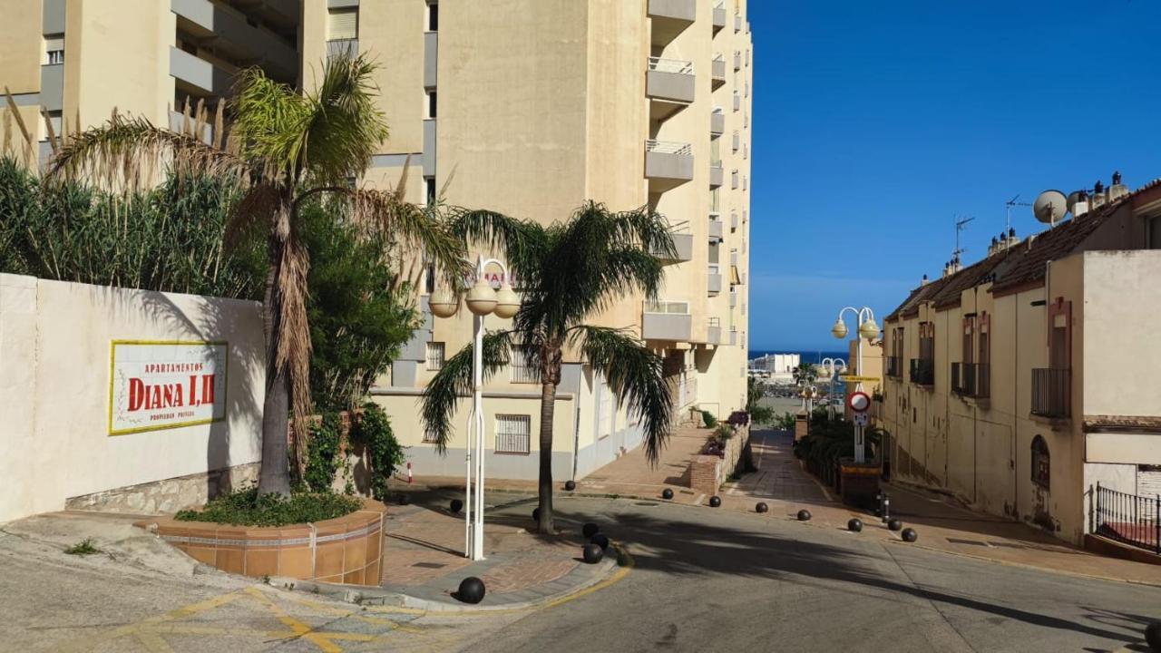 Coqueto apartamento en Puerto Marina con piscina Benalmádena Esterno foto